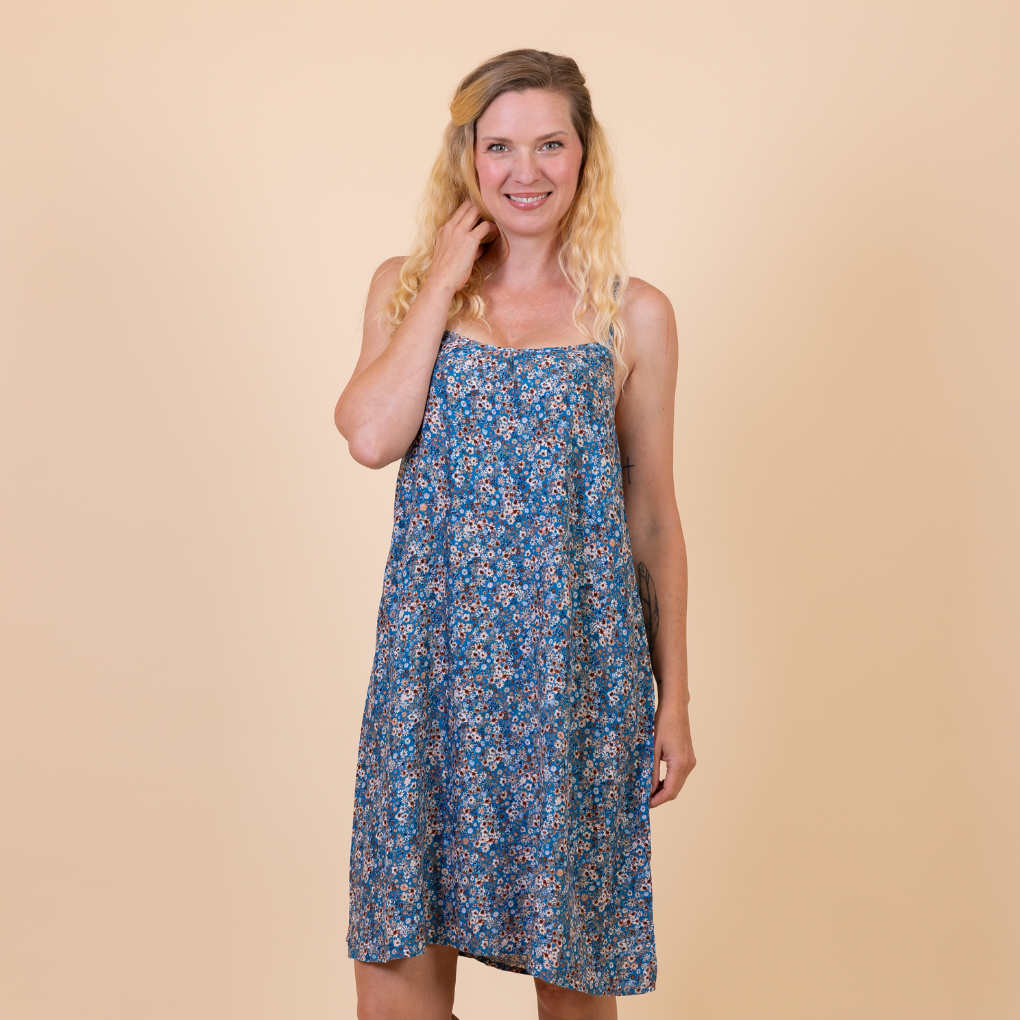 ChaCha Dame Kjole - Blue Flower - XL