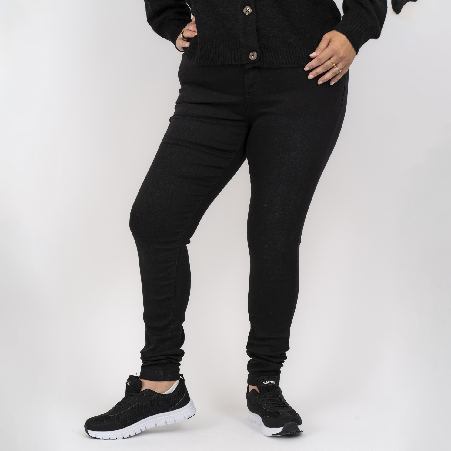 Steenholt Grace Dame Jeans m. stretch Plus Size - Black Denim - 54/32
